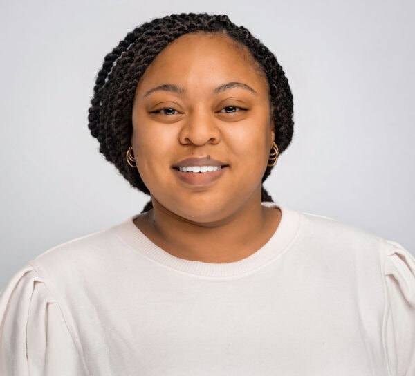 Ariel Ellis's headshot