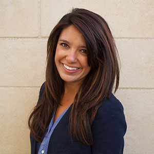 Kelsey Medeiros's headshot