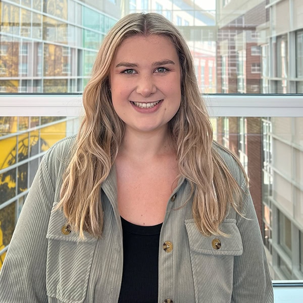 Ashlyn Kurtz's headshot