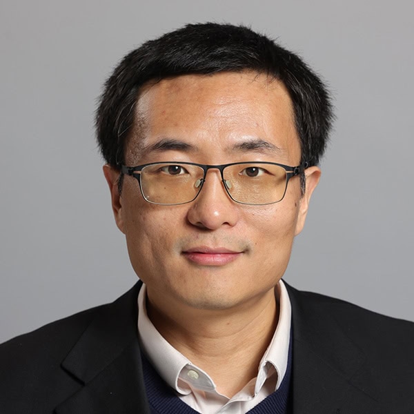 Songqi Liu's headshot
