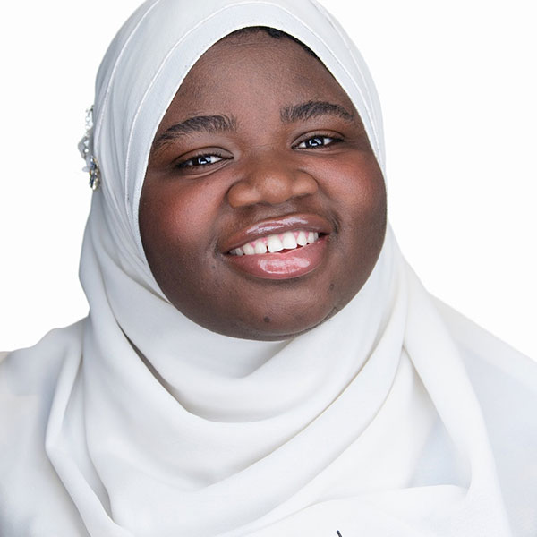 Headshot of SIOP student member Zainab Aderinwale
