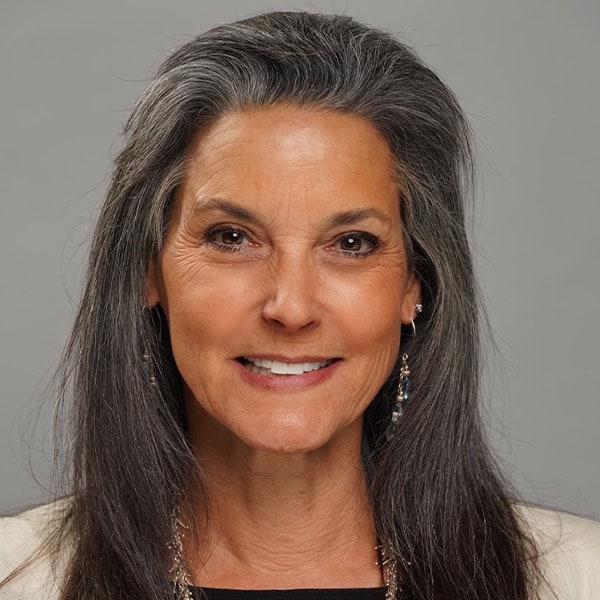 Sara Weiner's headshot