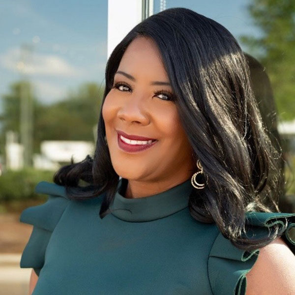 Antoniette Tull's headshot