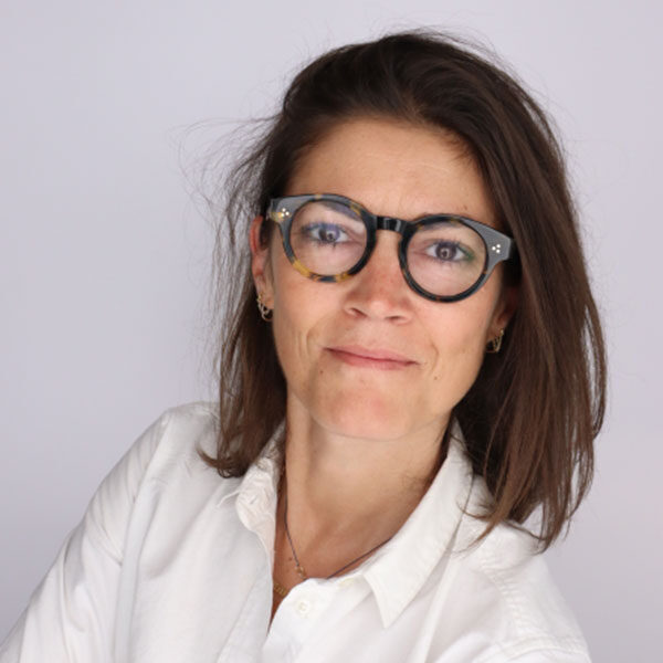 Chloё Domergue's headshot