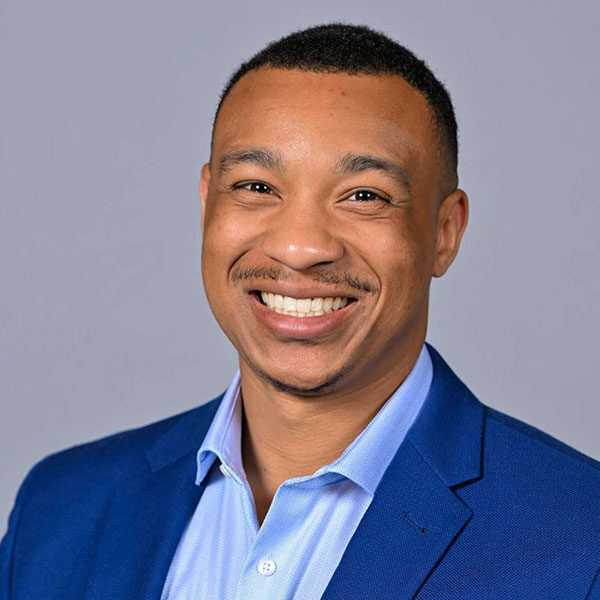 Kendrick Settler's headshot