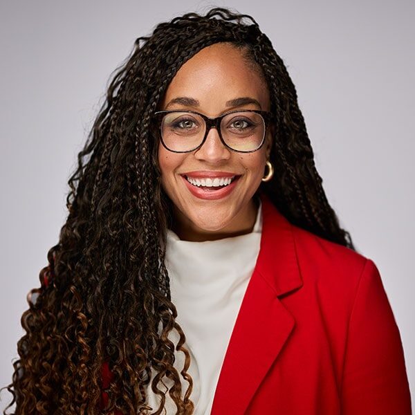 Amber Burkhart's headshot