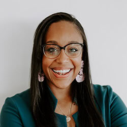 Amber Burkhart's headshot
