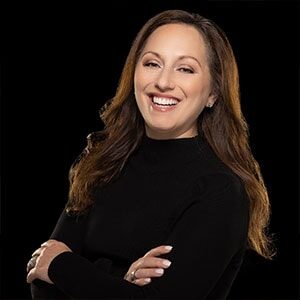 Erica Derosiers's headshot
